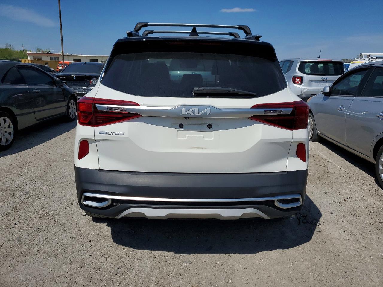 Kia Seltos S