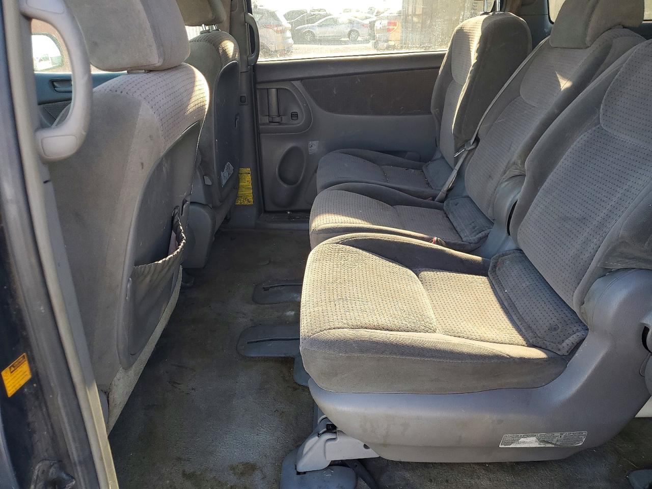 Toyota Sienna Le 8 Passenger
