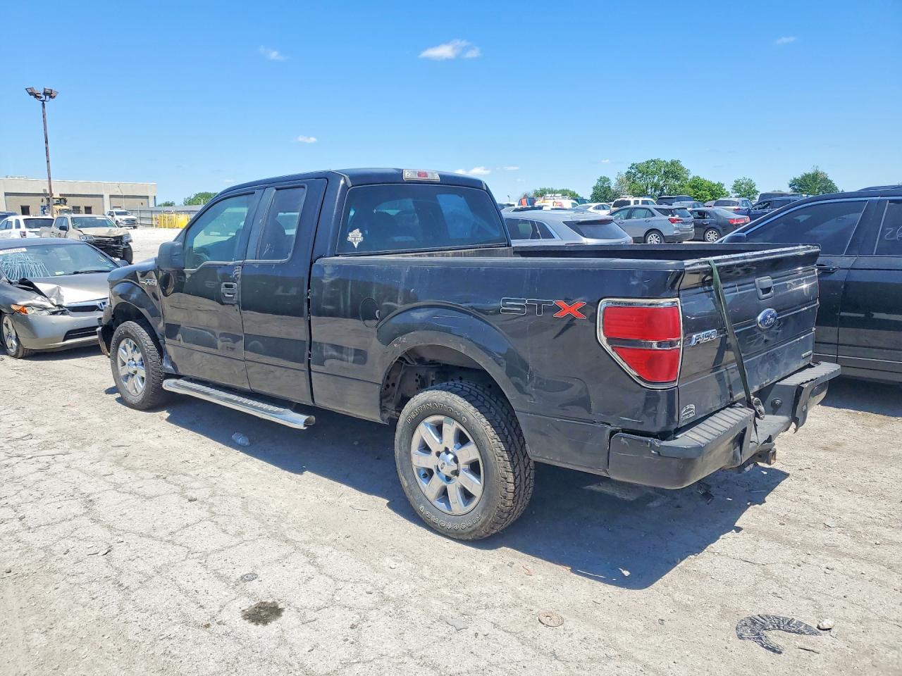 Ford F-150 Super Cab