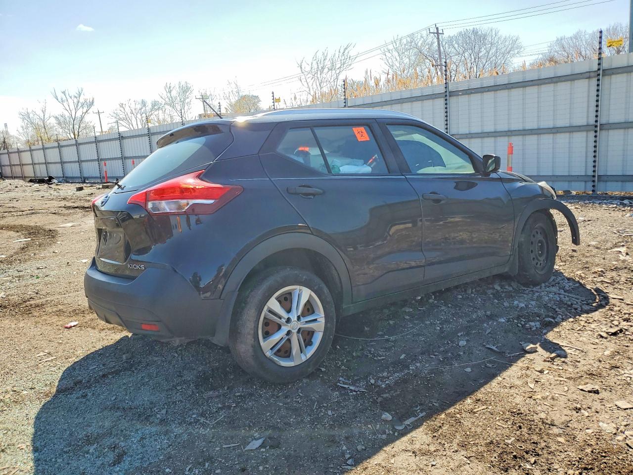 Nissan Kicks S