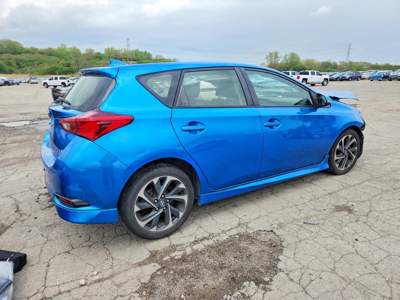 Scion iM Base