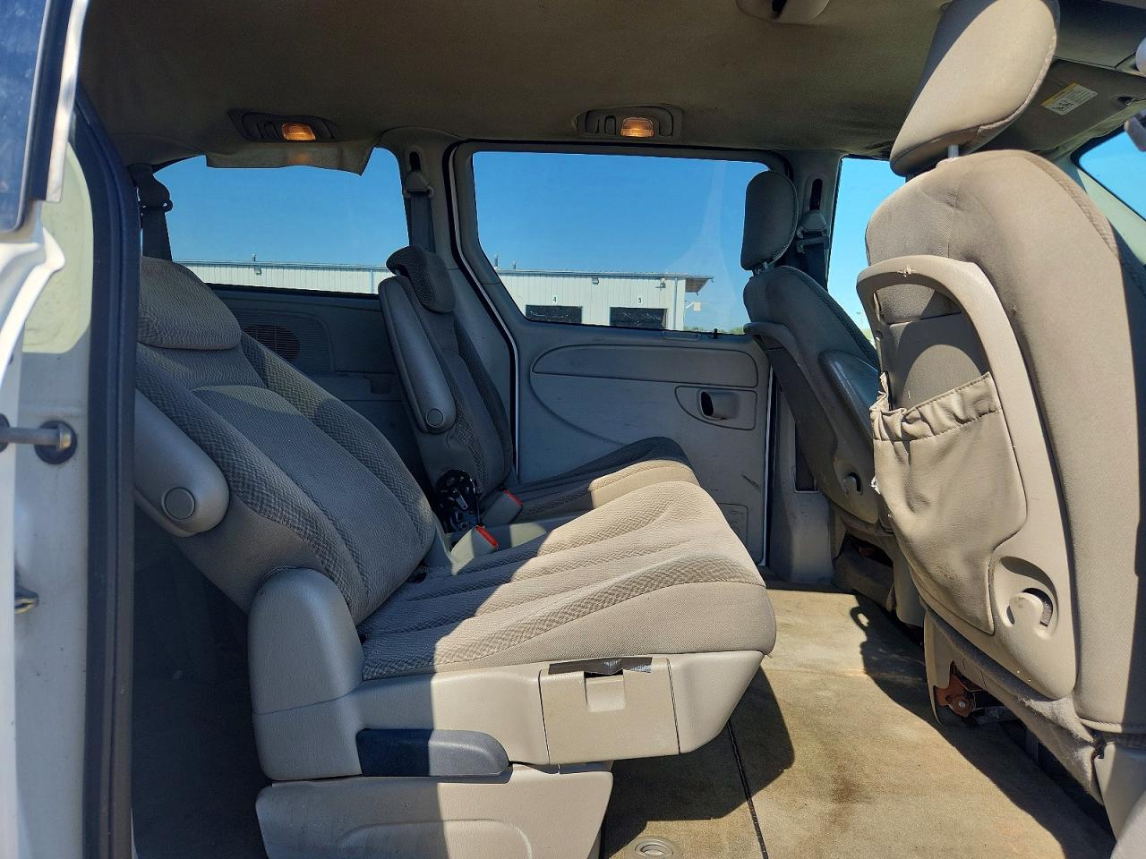 Dodge Caravan Sxt