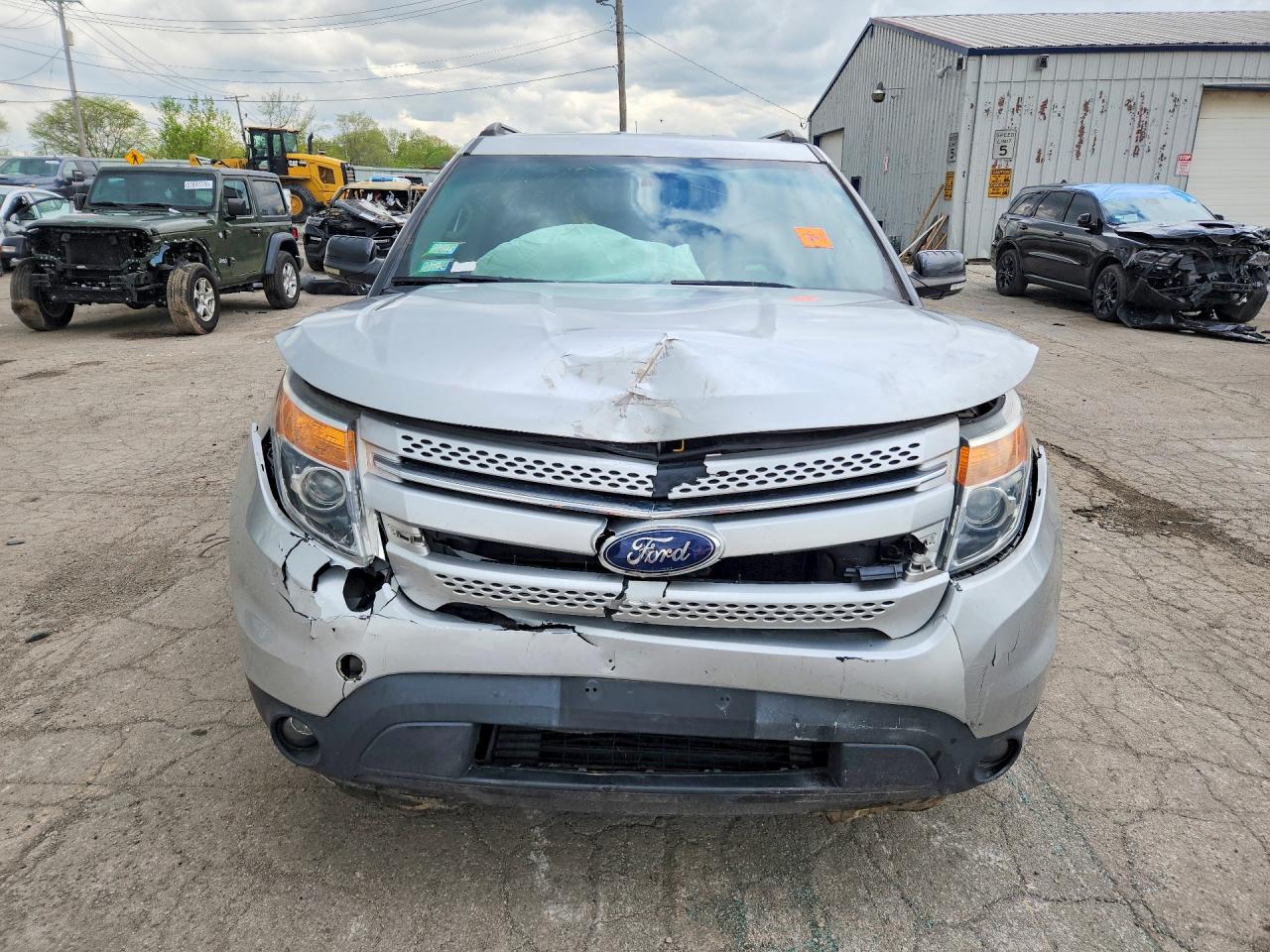 Ford Explorer Xlt