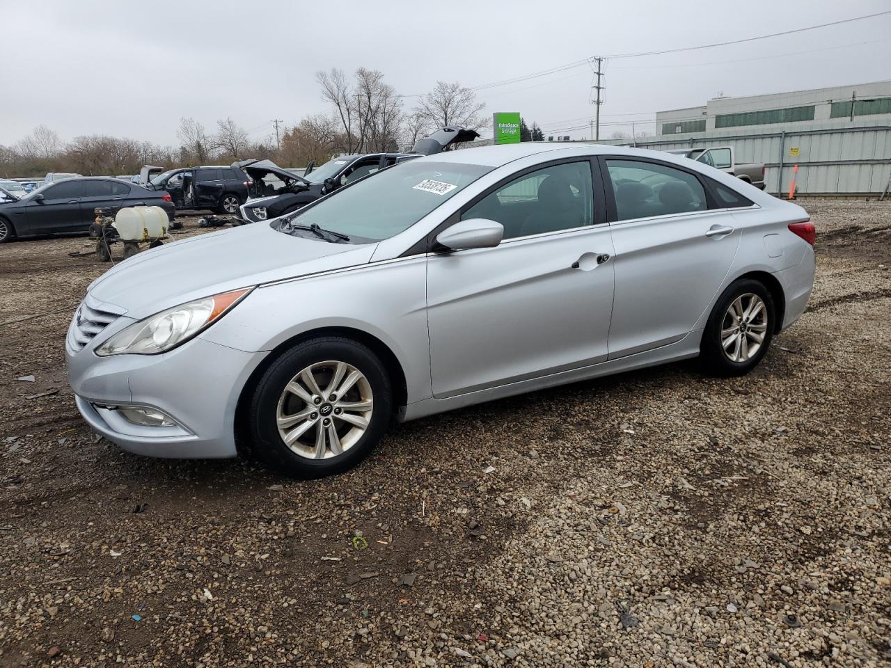 Salvage Hyundai SONATA Image