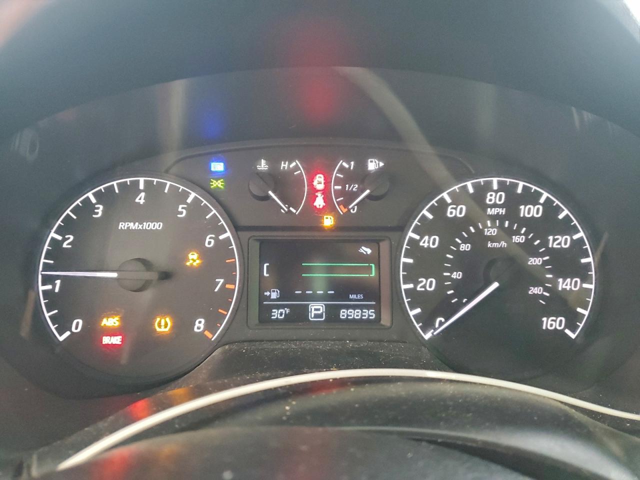 Nissan Sentra S