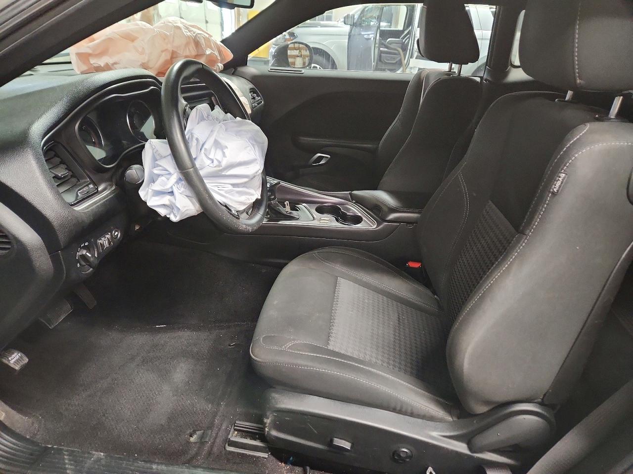Dodge Challenger Sxt