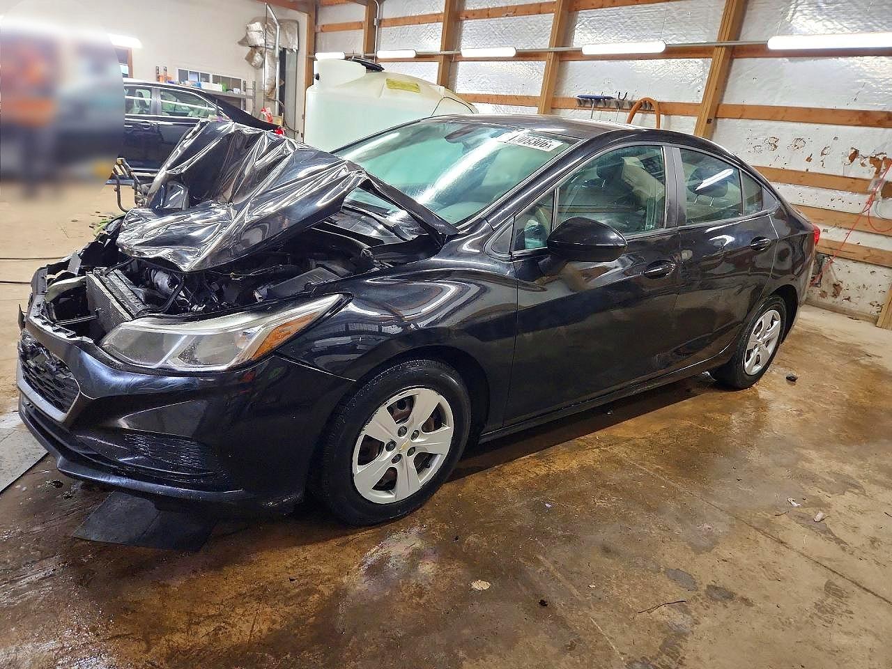 Salvage Chevrolet Cruze Image