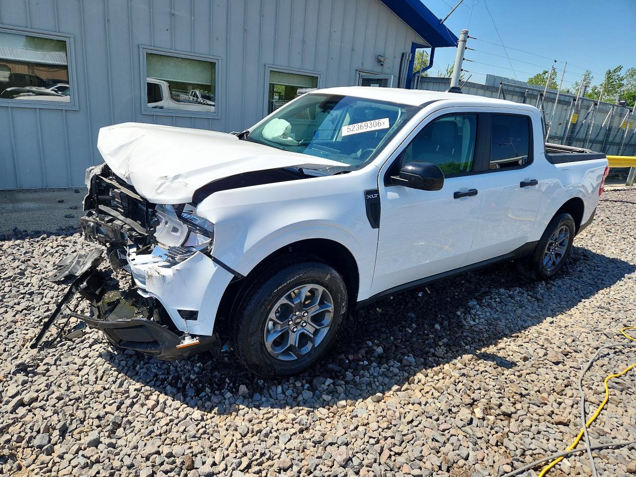 Salvage Ford Maverick Image