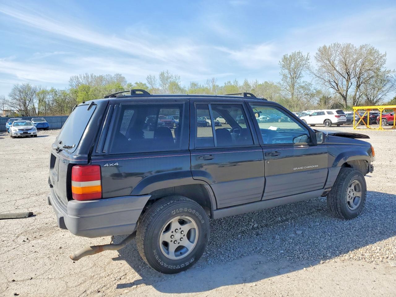 Jeep Cherokee Laredo