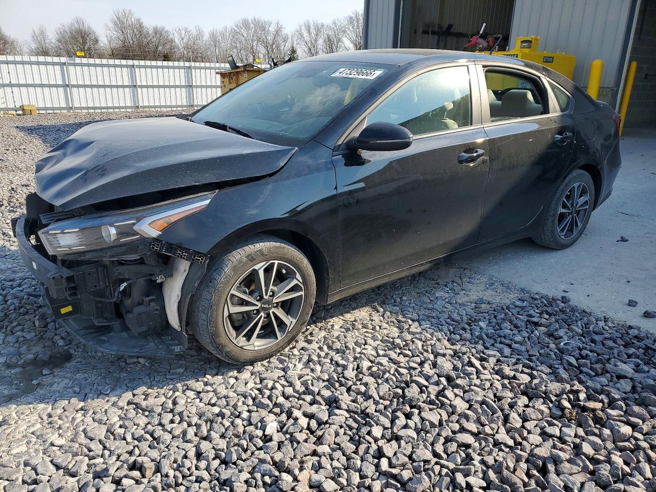 Salvage Kia Forte Image