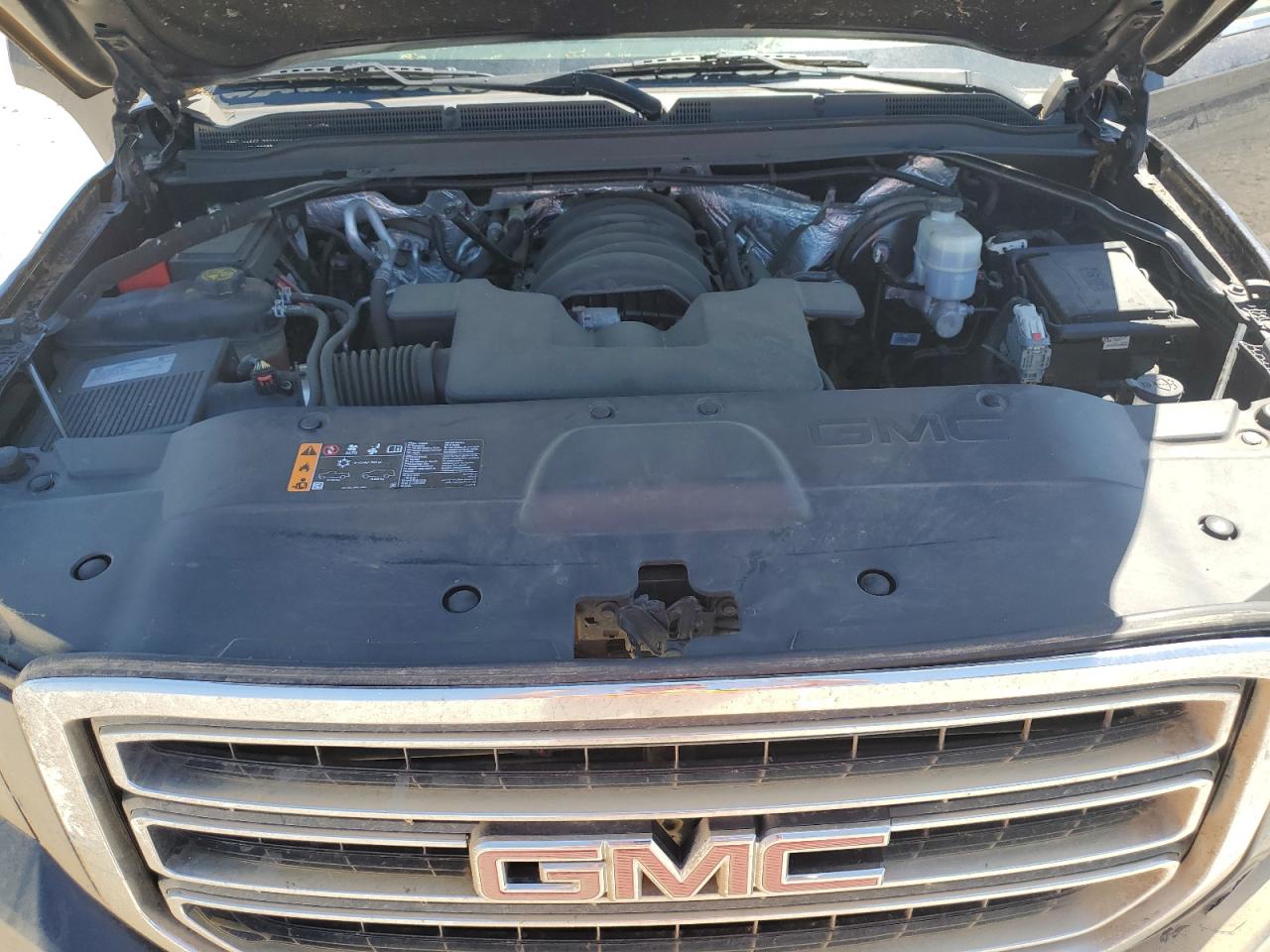 GMC Yukon Slt