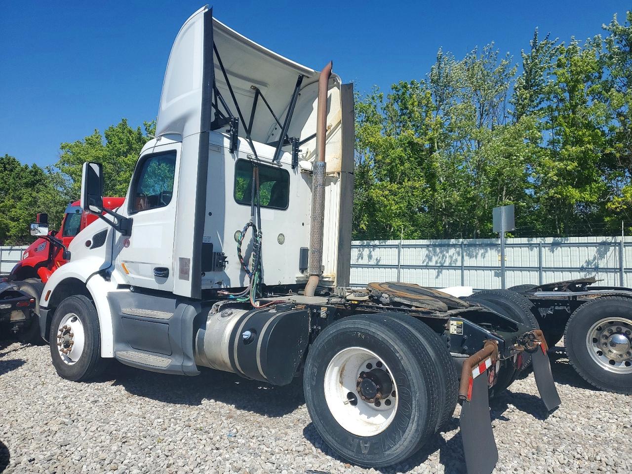 Peterbilt 579