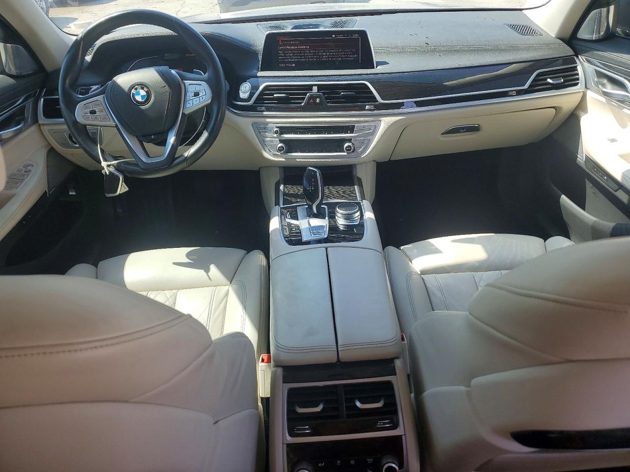 BMW 7 Series Xi