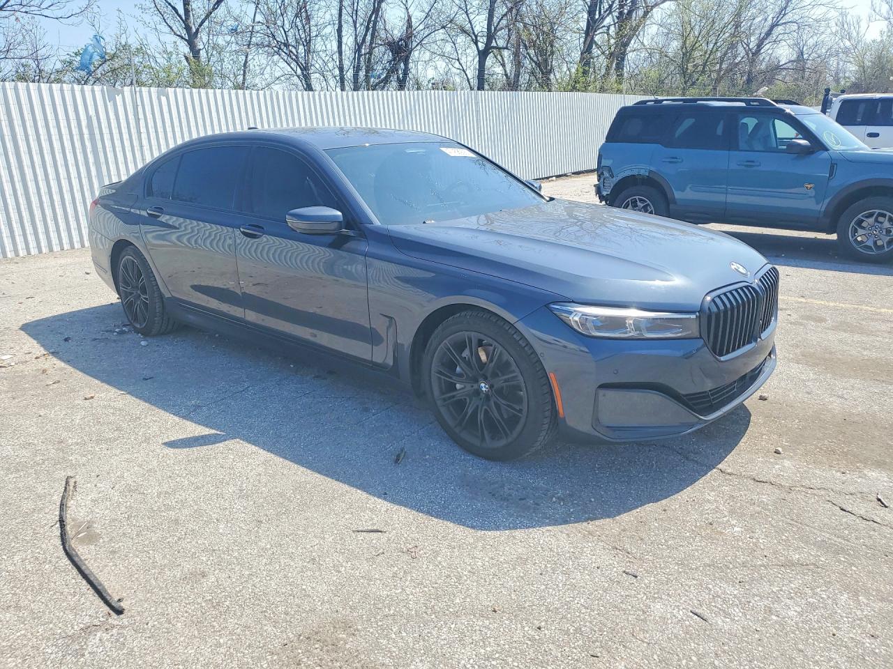 BMW 7 Series Xi