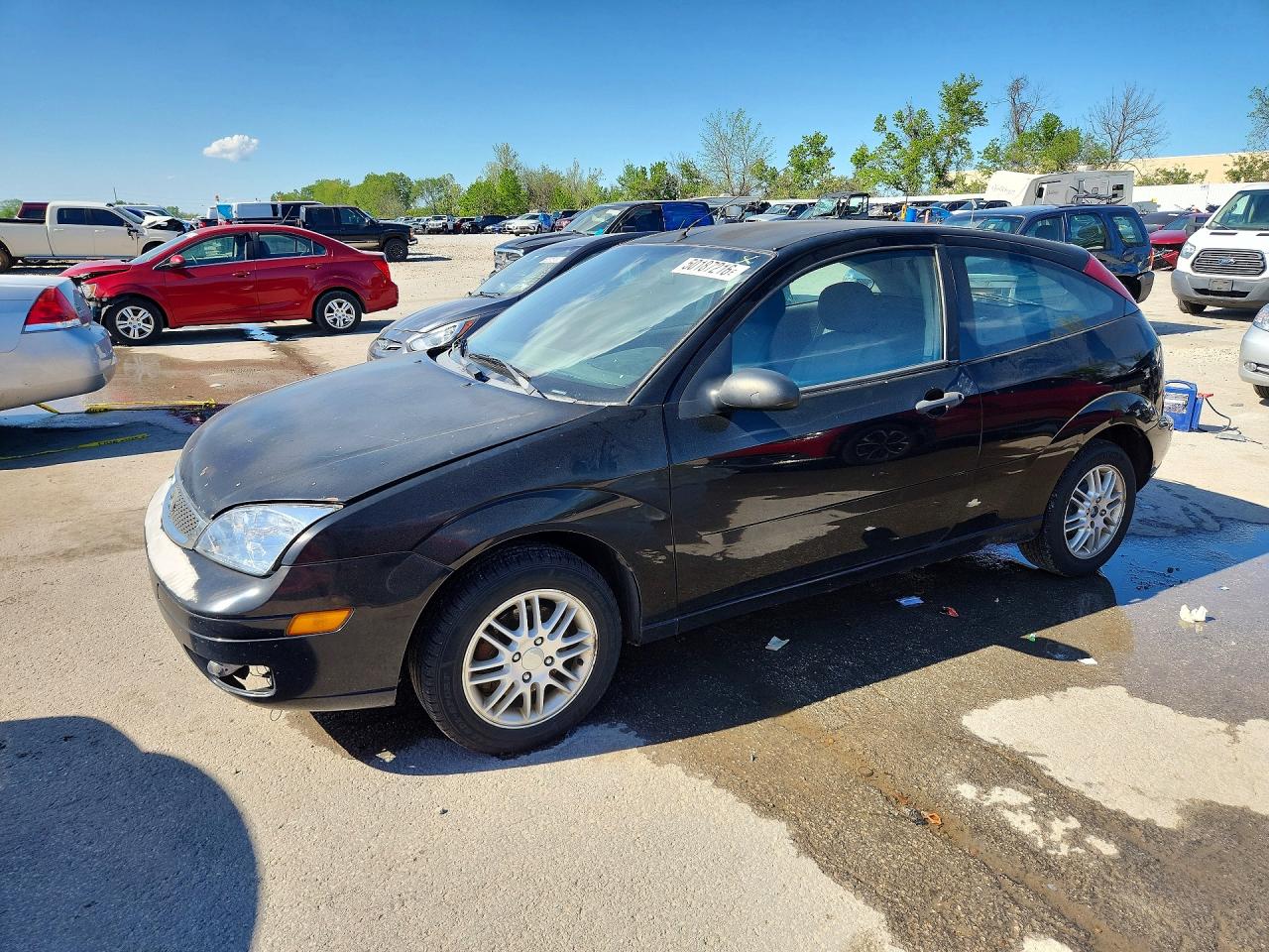 Salvage Ford Focus Image