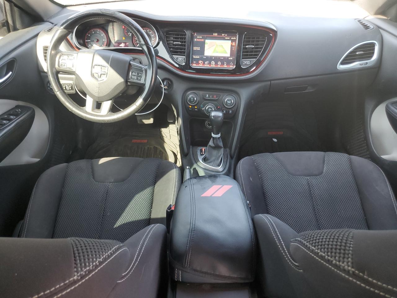 Dodge Dart Sxt