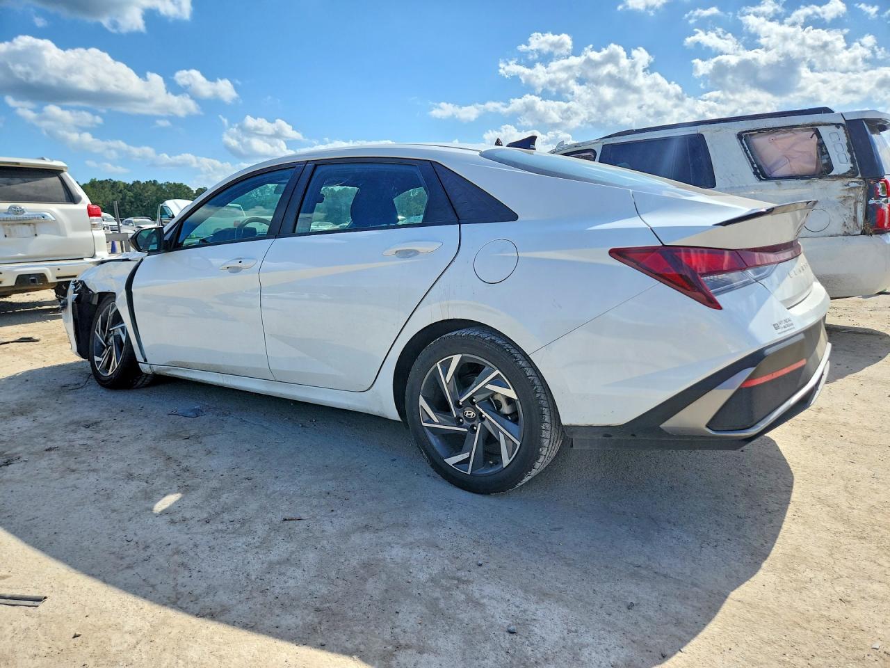 Hyundai ELANTRA Sel Sport