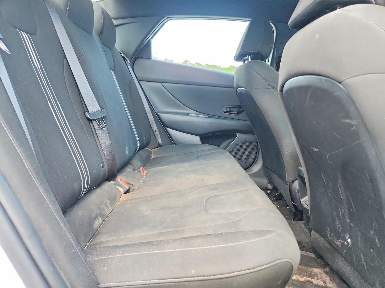 Hyundai ELANTRA Sel Sport