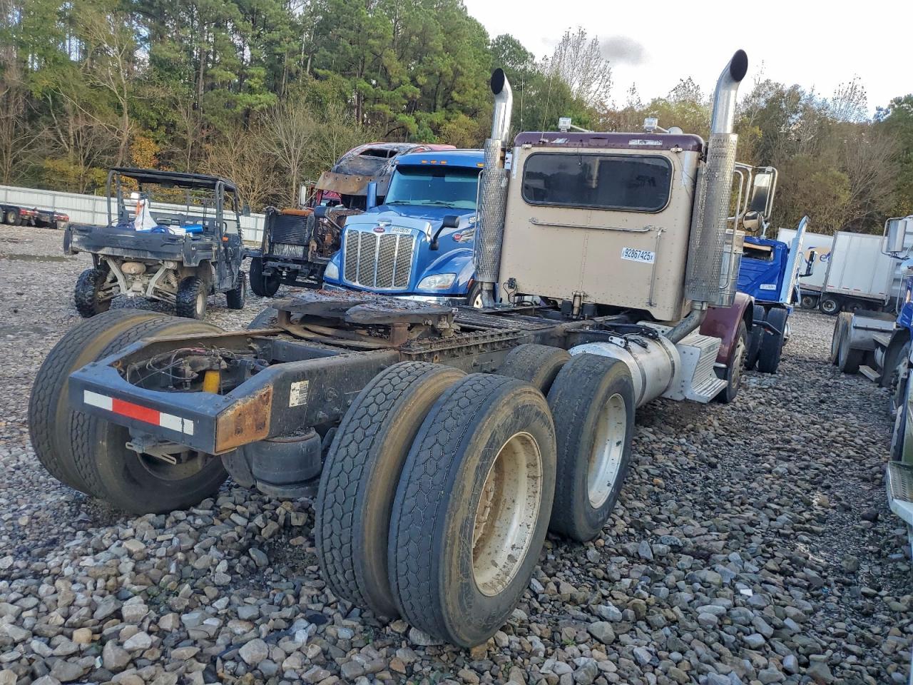 Peterbilt 389