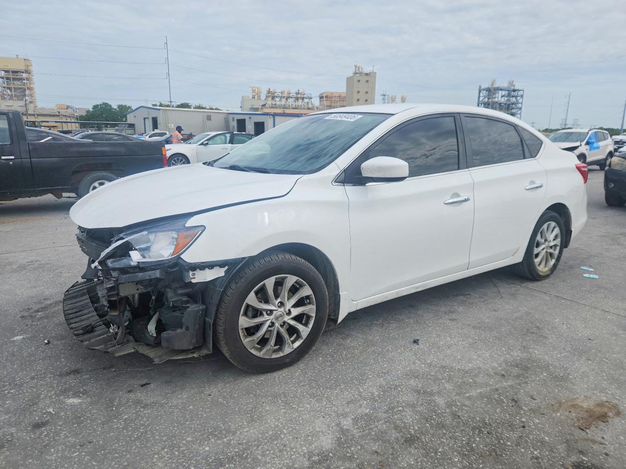 Salvage Nissan Sentra Image