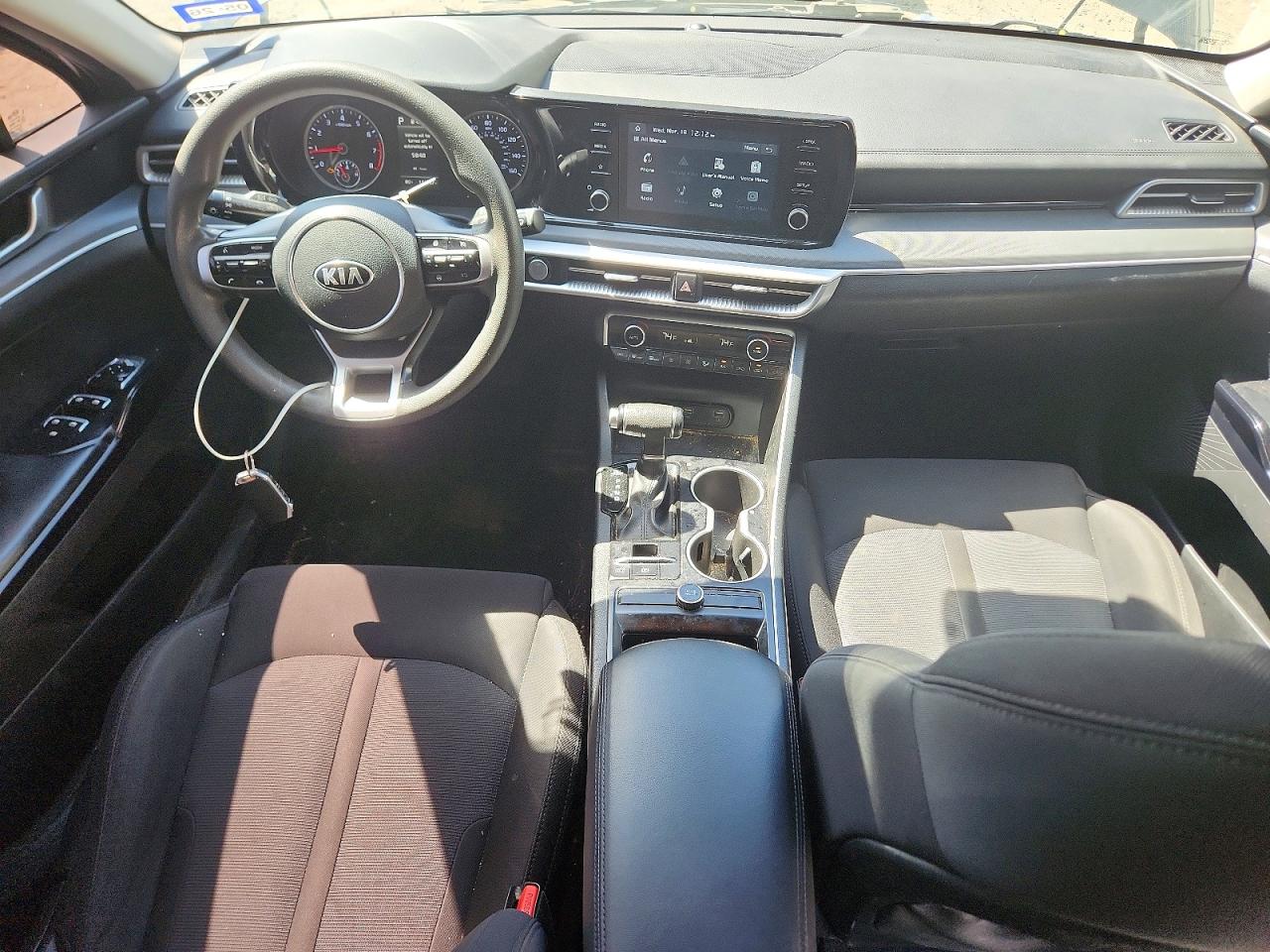 Kia K5 Lxs