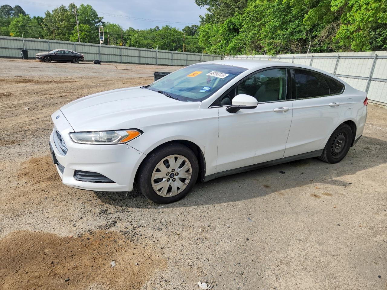 Salvage Ford Fusion Image