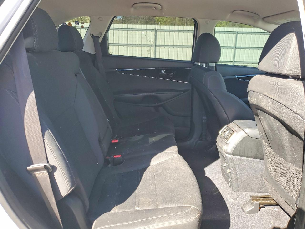 Kia Sorento S V6