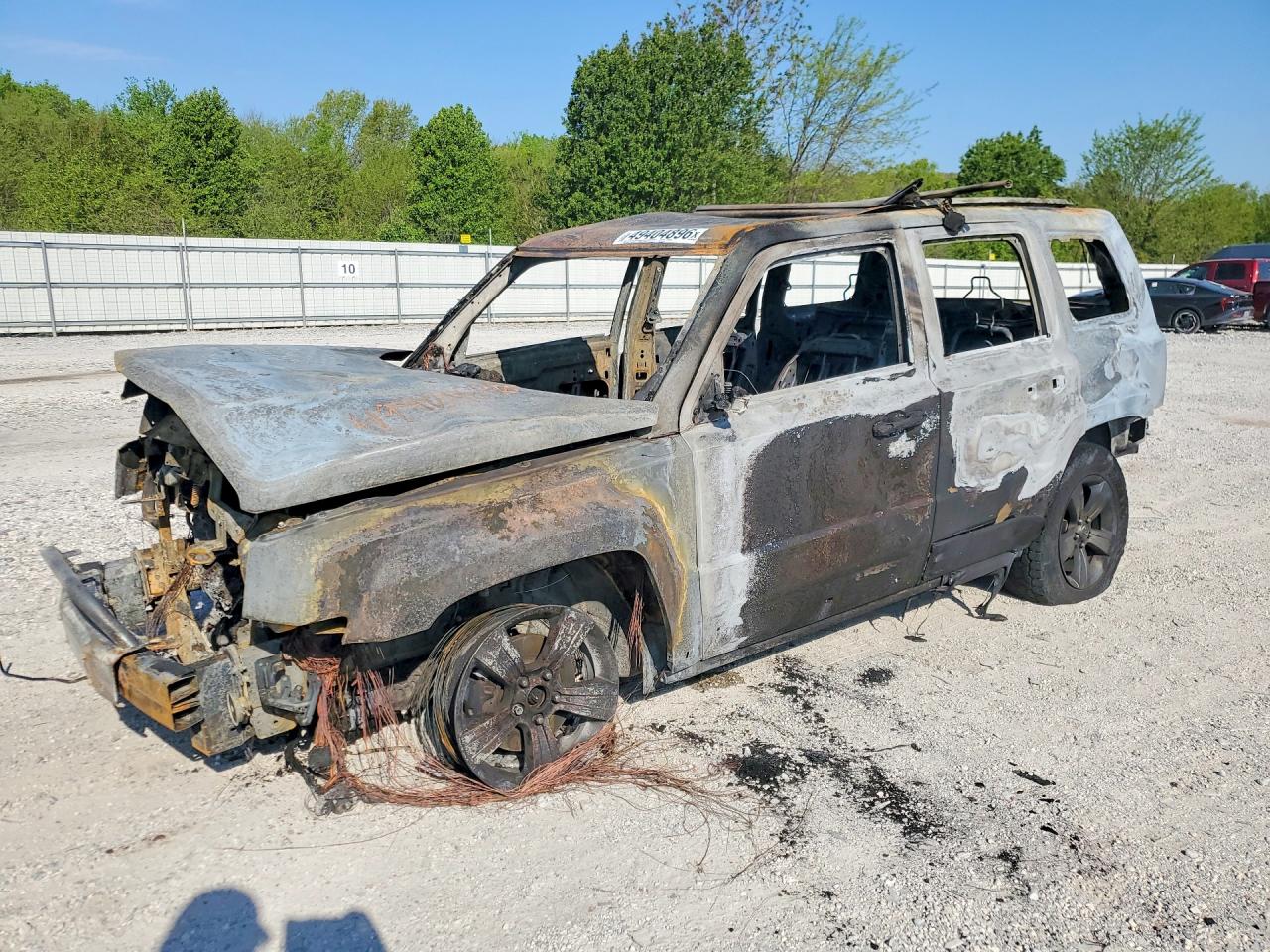 Salvage Jeep Patriot Image