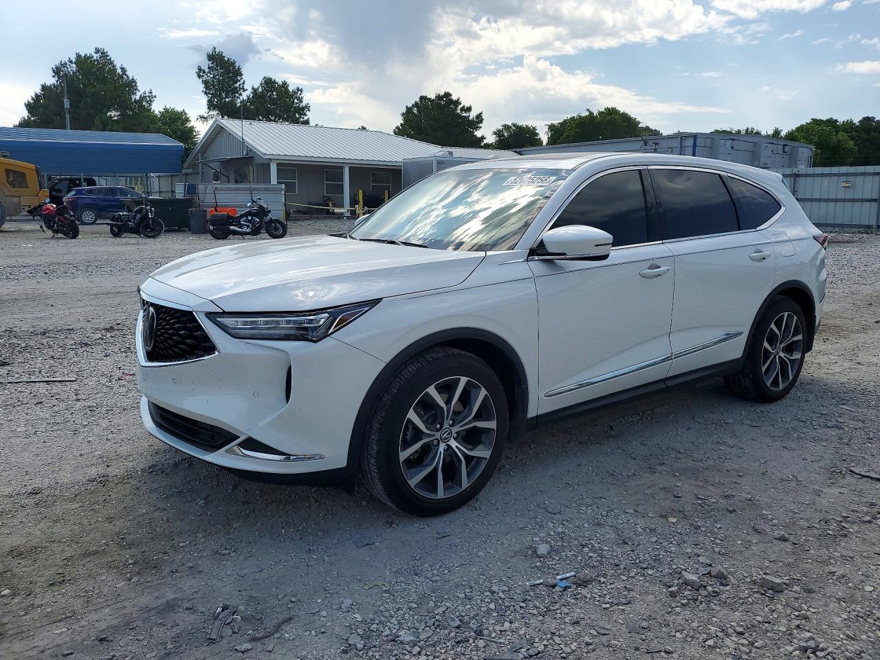 Salvage Acura MDX Image