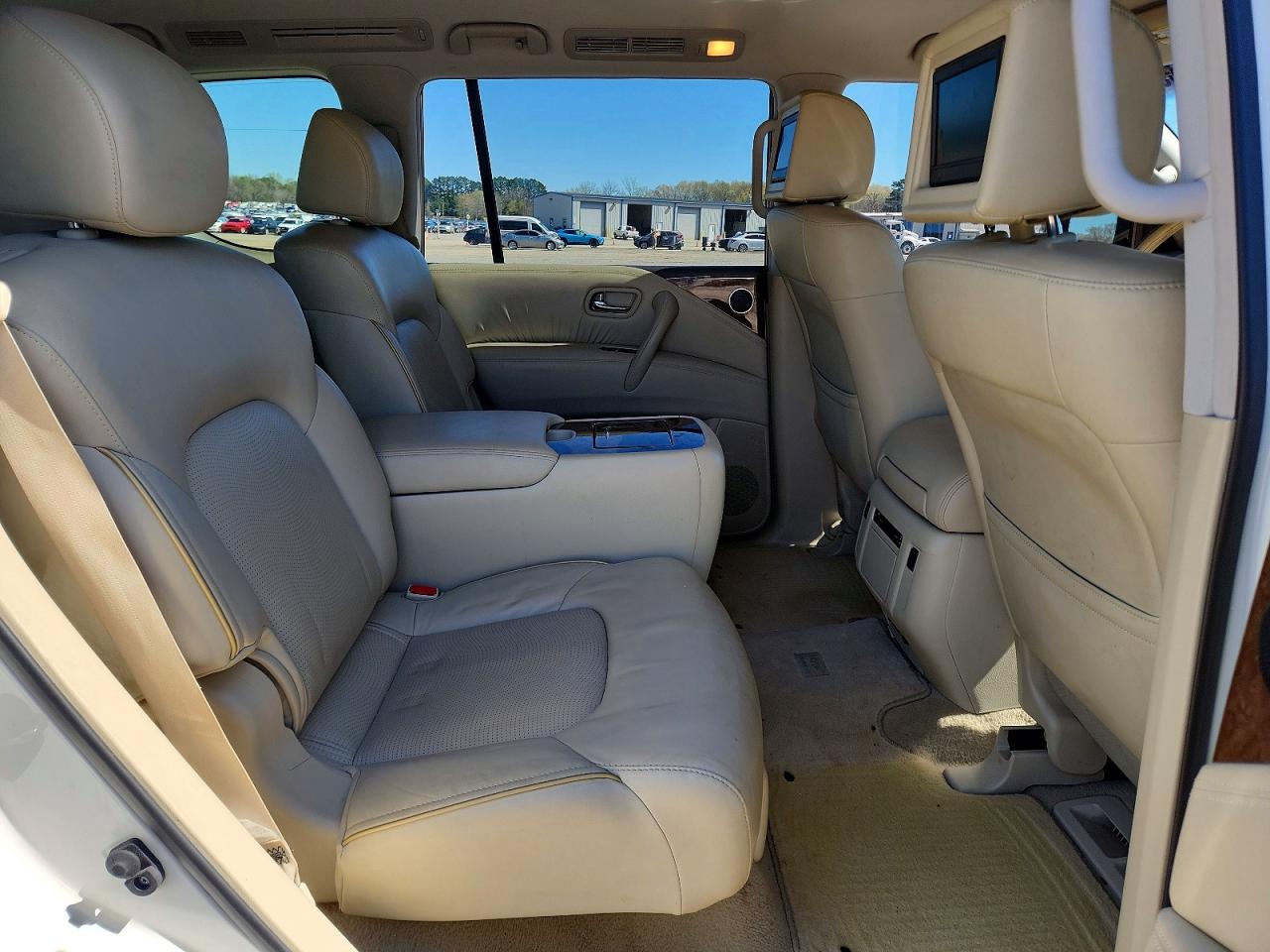 INFINITI Qx Base