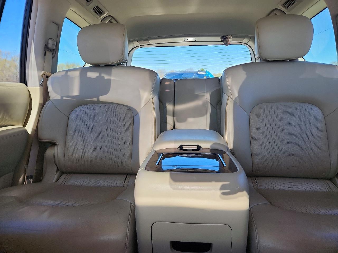 INFINITI Qx Base