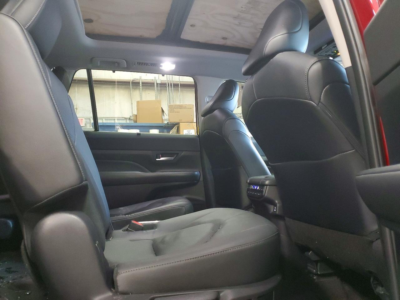 Toyota Grand Highlander Platinum