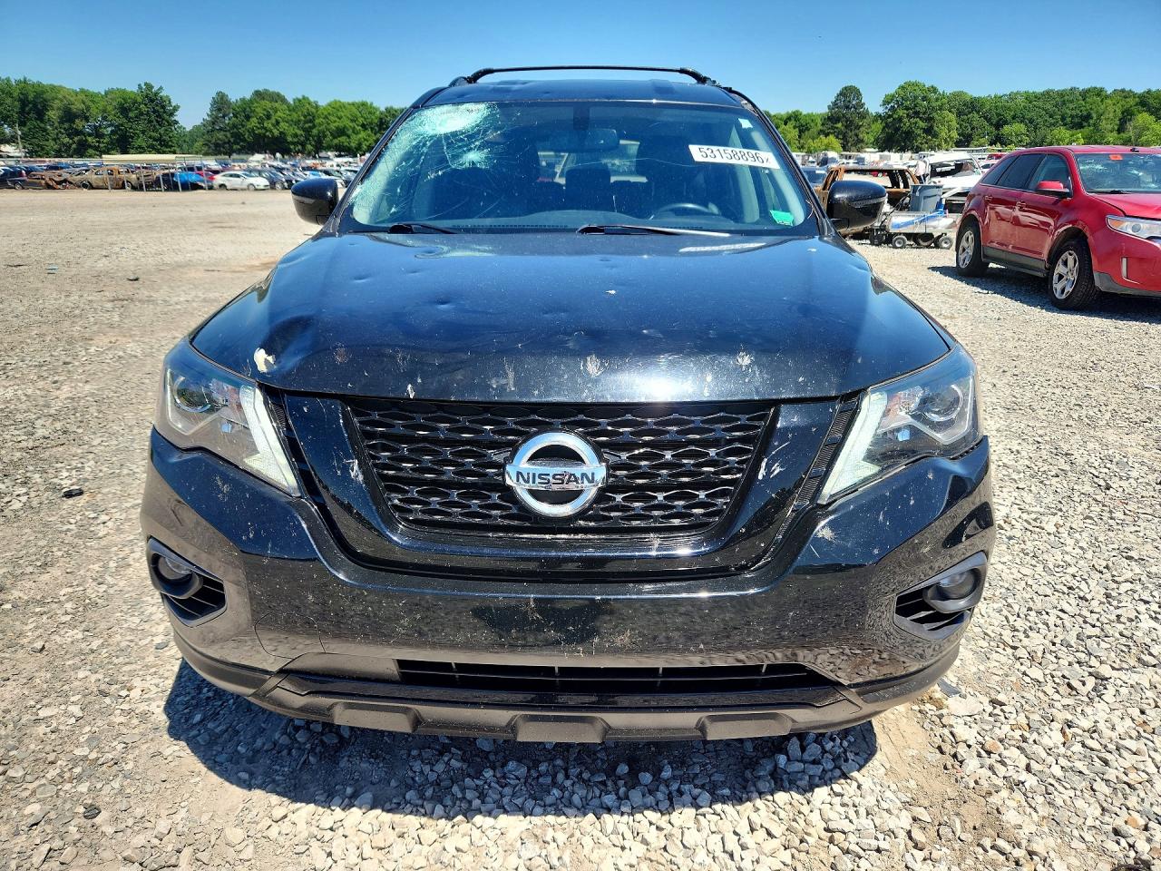 Nissan Pathfinder Sv