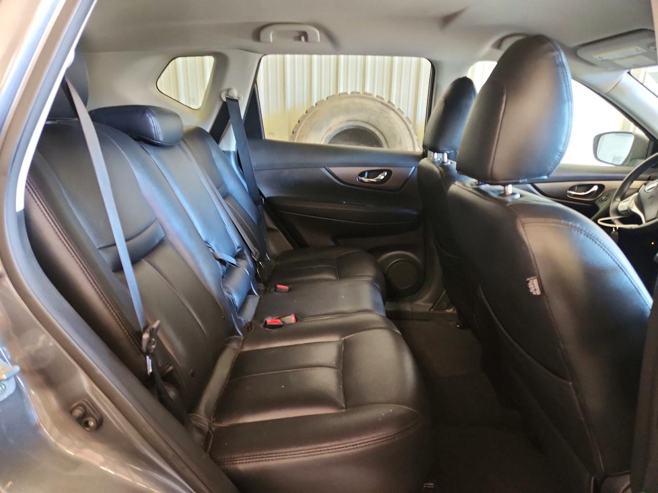 Nissan Rogue Sv