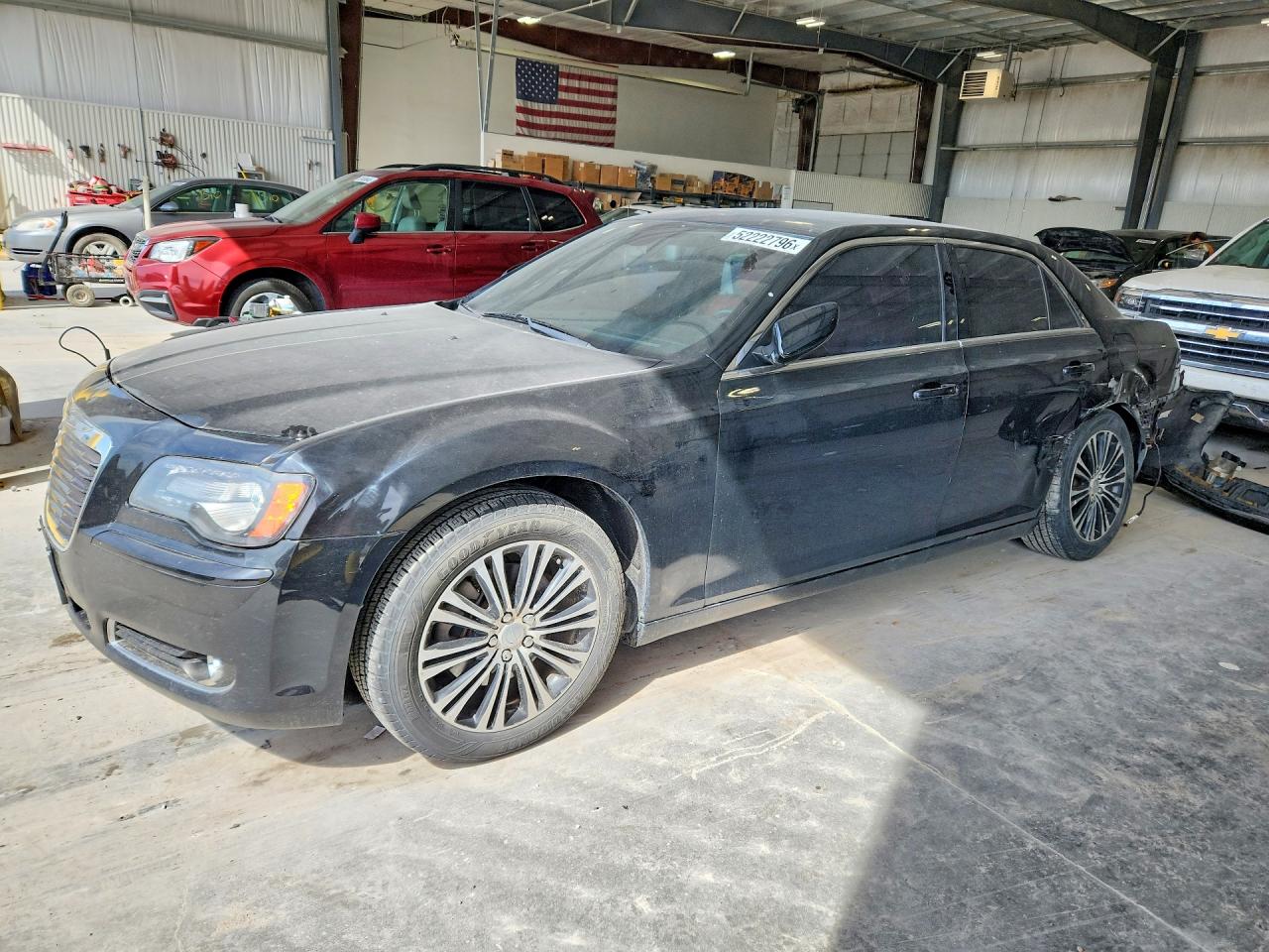 Salvage Chrysler 300 Image