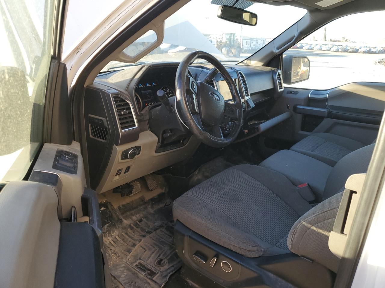 Ford F-150 Super Cab