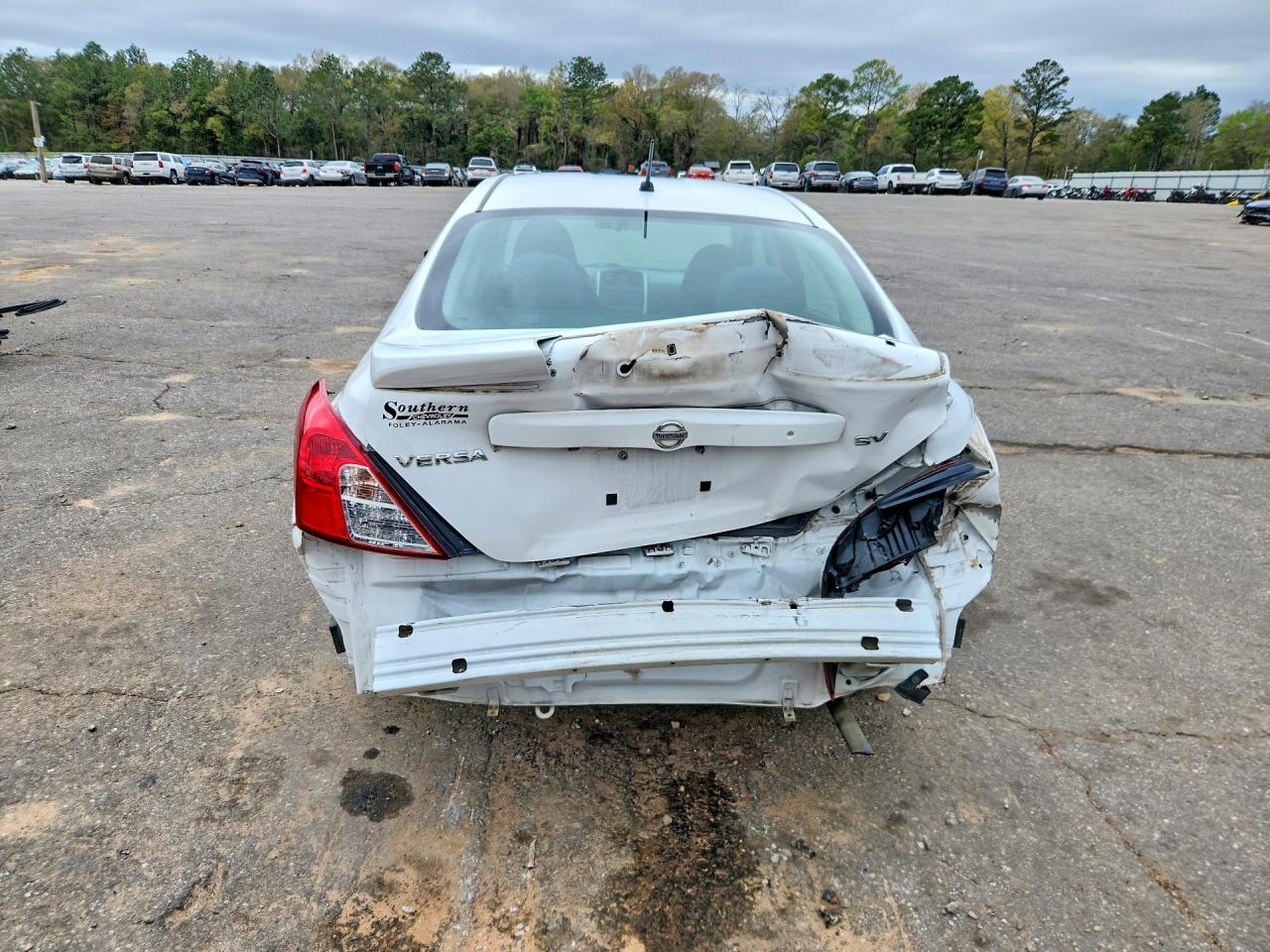 Nissan Versa Sv