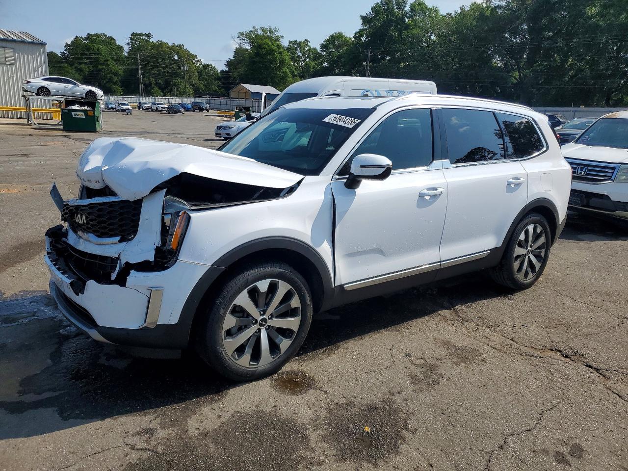 Salvage Kia Telluride Image