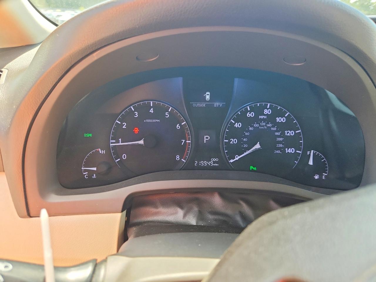 Lexus RX Base