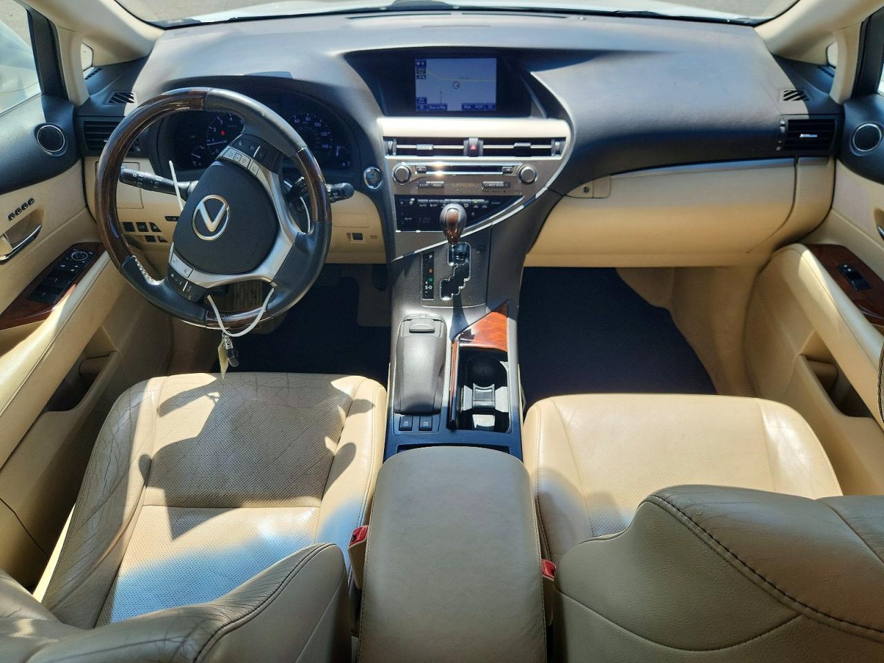 Lexus RX Base