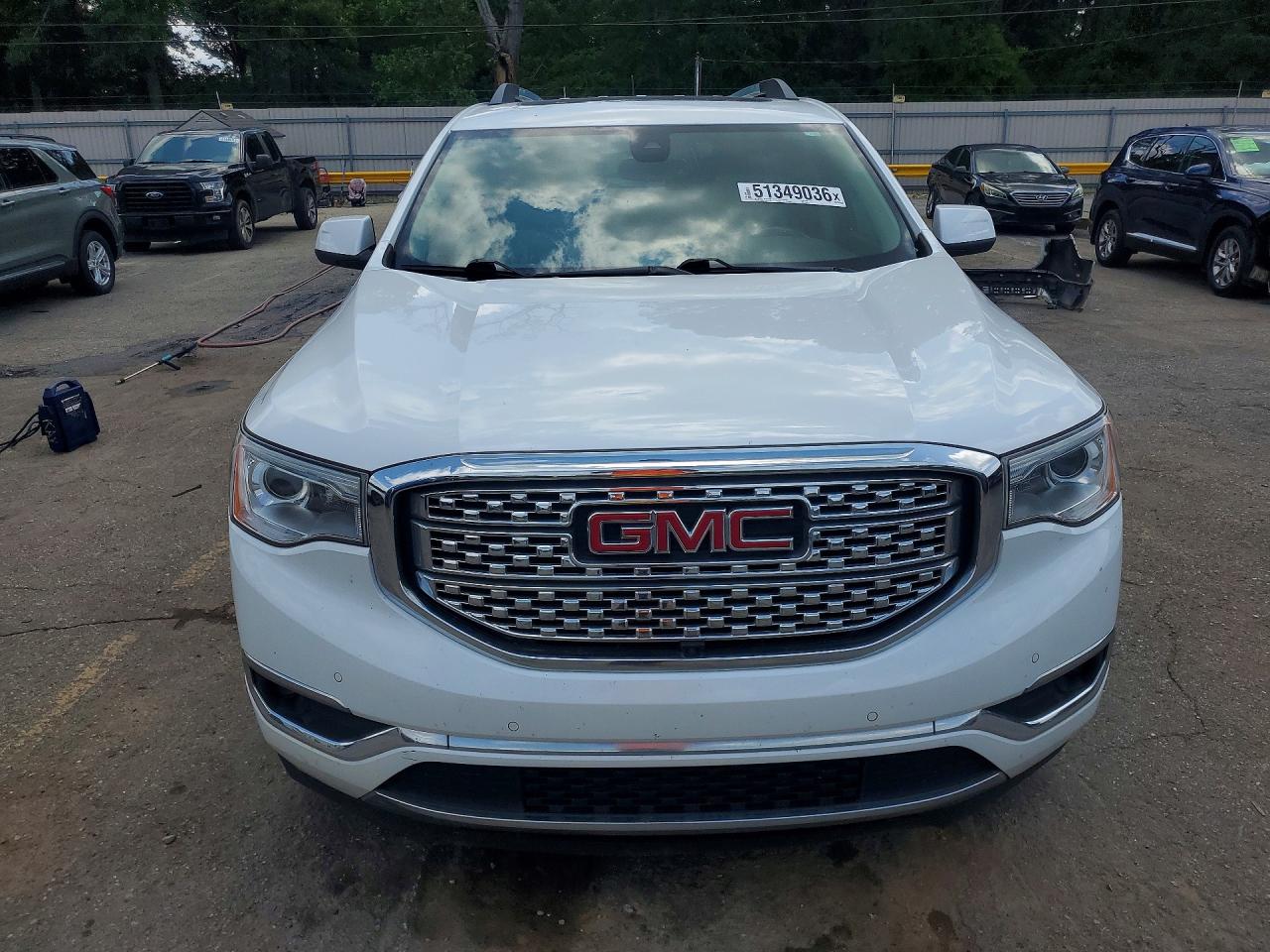 GMC Acadia Denali