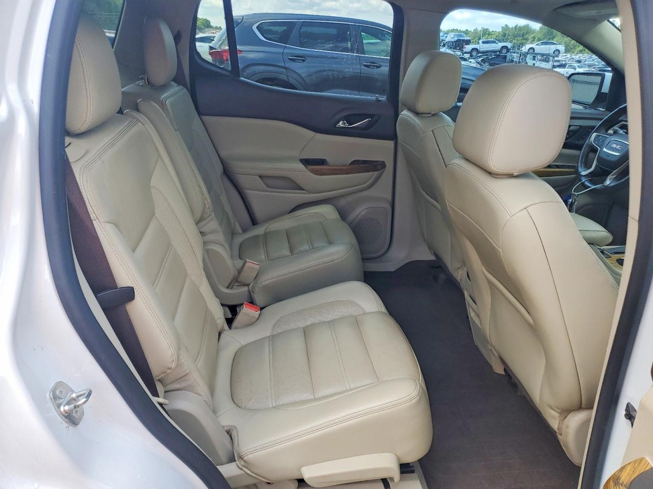 GMC Acadia Denali