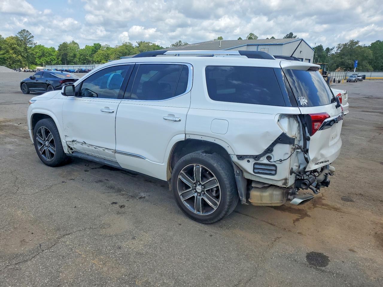 GMC Acadia Denali