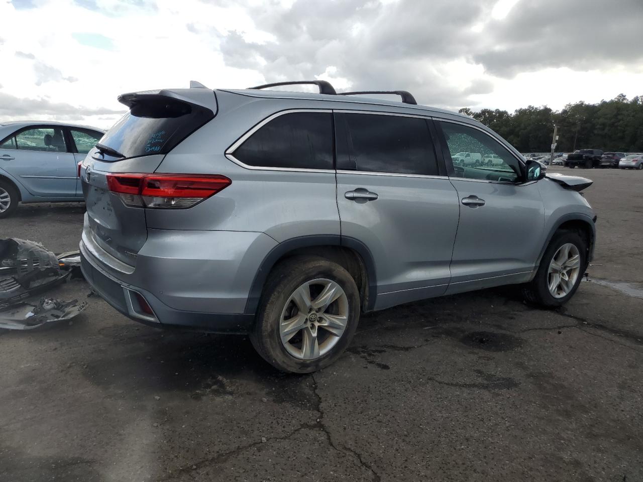 Toyota Highlander Limited