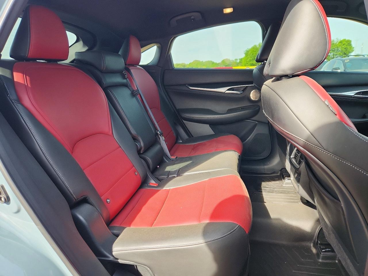 INFINITI Qx Sensory