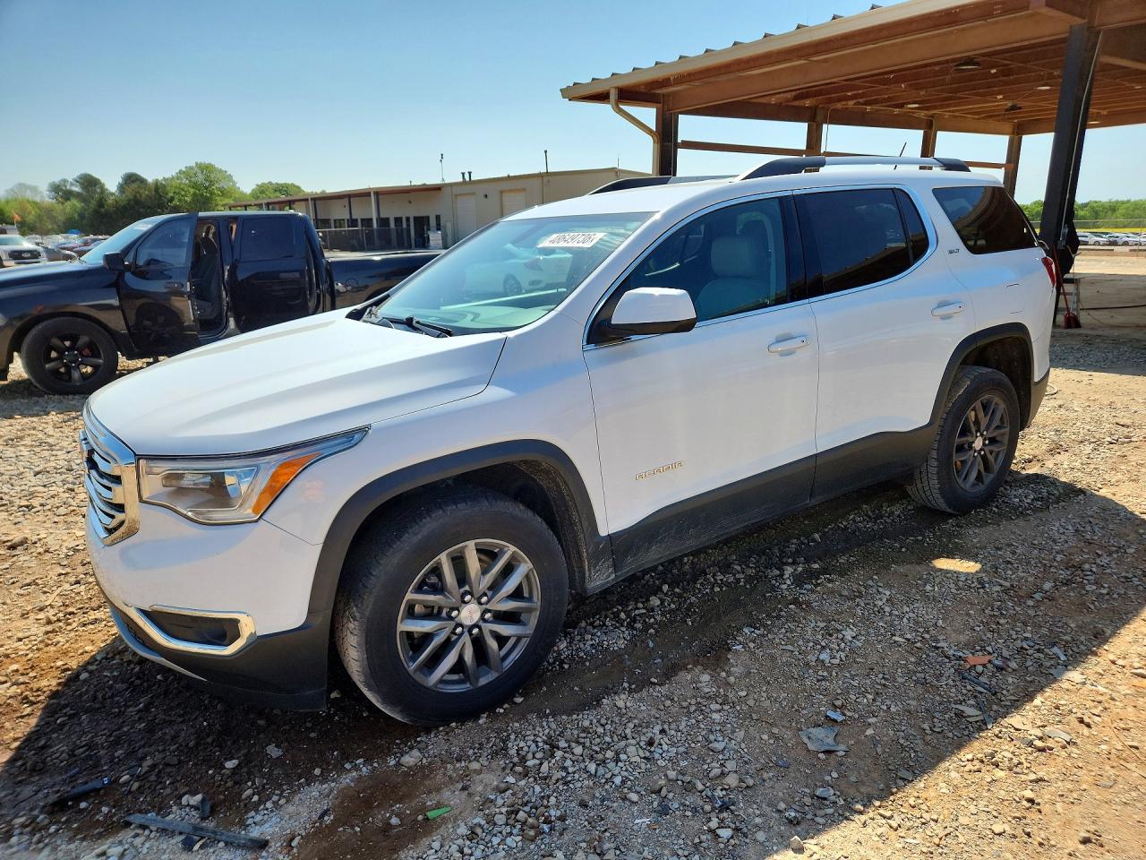 Salvage GMC Acadia Image