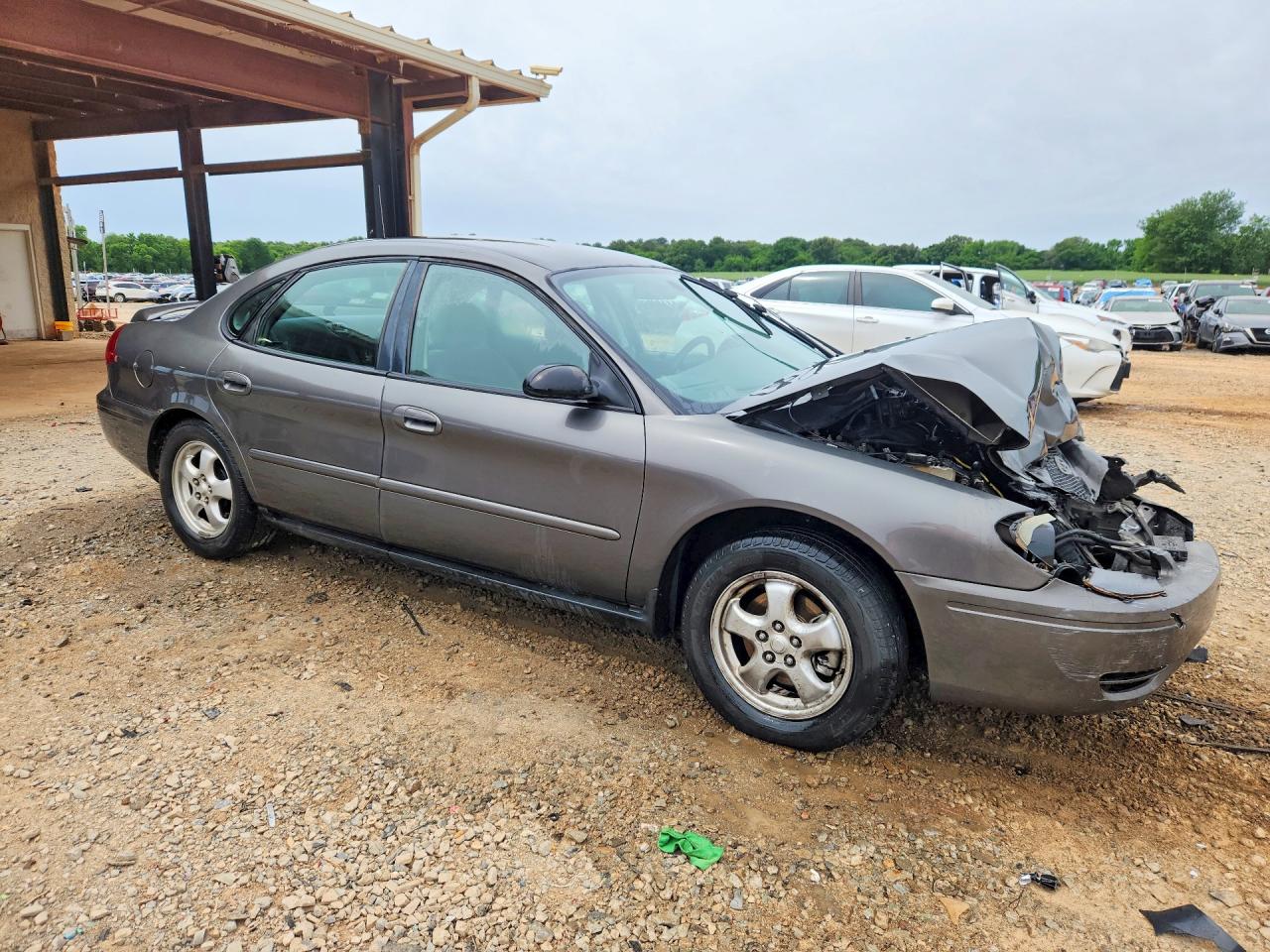 Ford Taurus Se