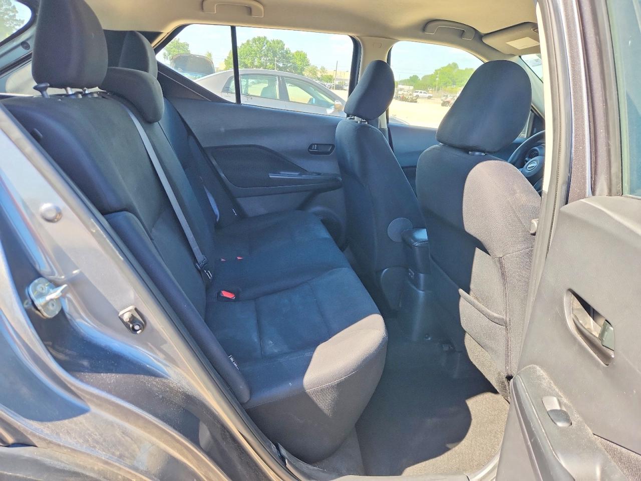 Nissan Kicks S
