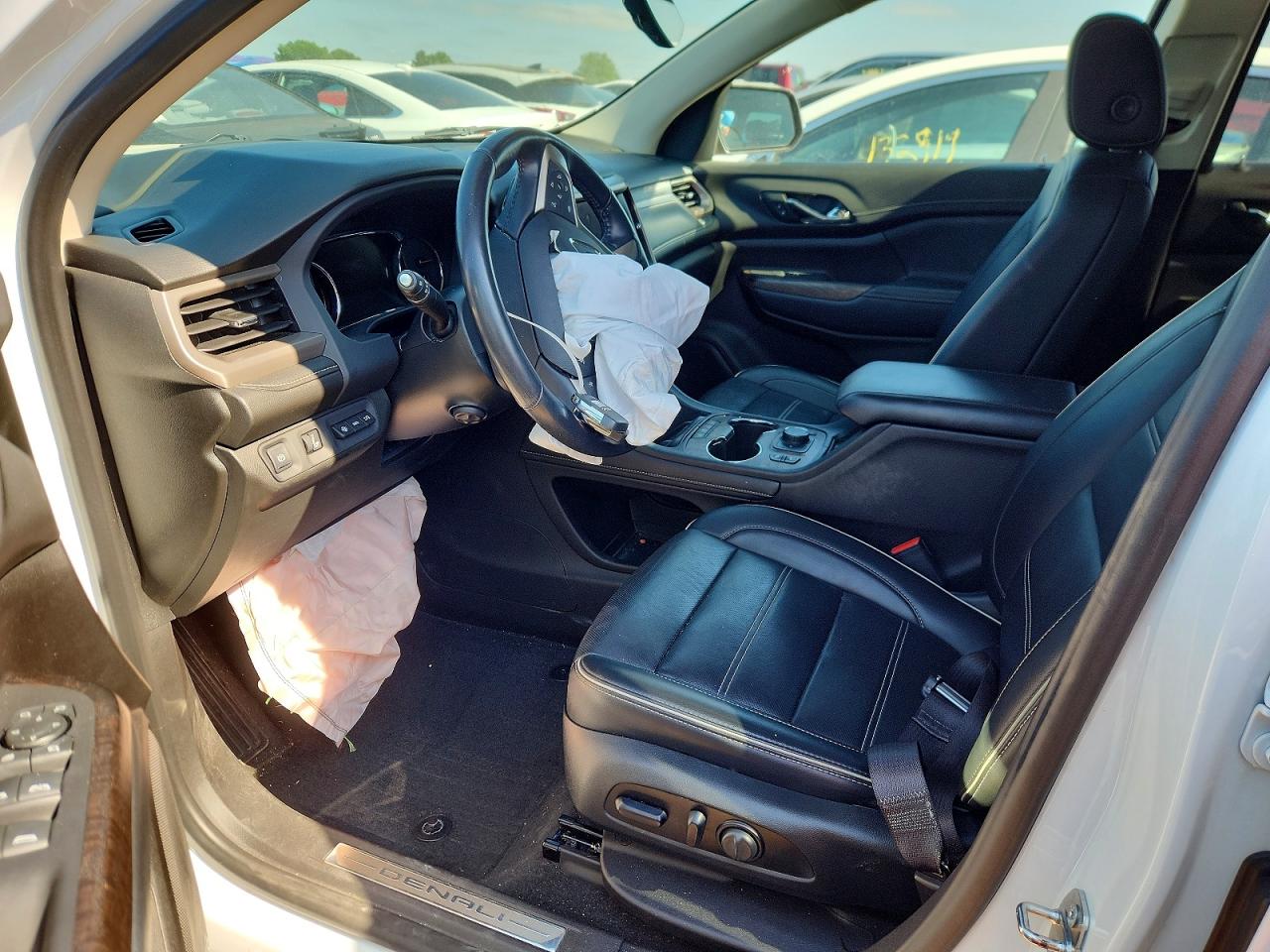 GMC Acadia Denali