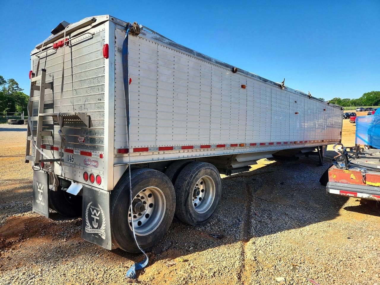Wilx Trailer